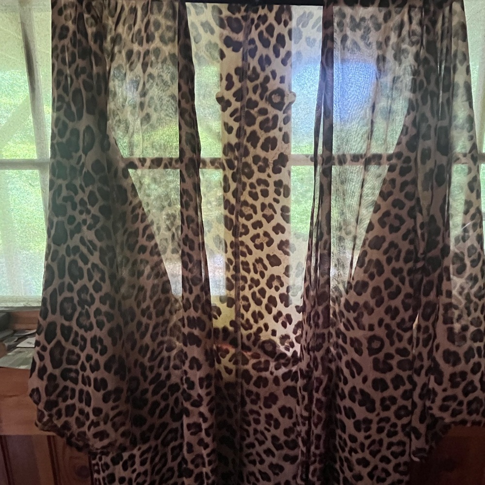 TORRID 3 Leopard Print Sheer Kimono